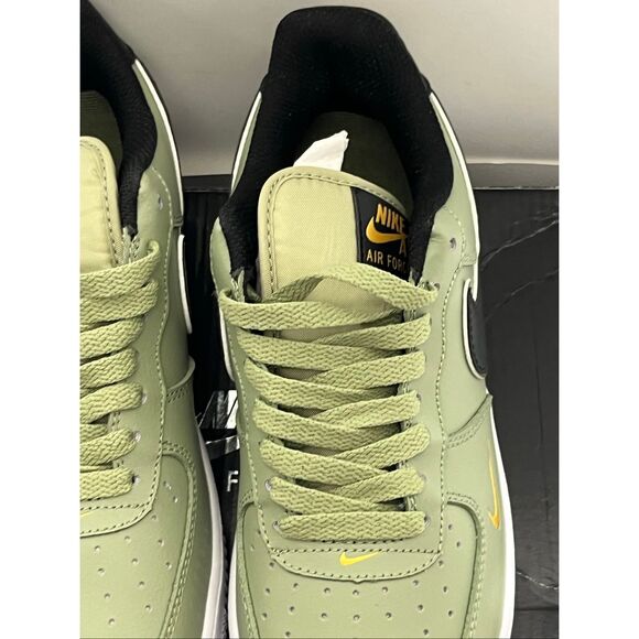 Nike Women's Olive Green Black Air Force 1 Double Swoosh Sneaker Shoes Size 8 - Picture 3 of 9